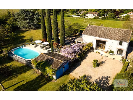 superbe grange rénovée en dordogne