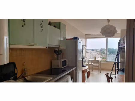 location meublée appartement 1 pièce 25 m² à mauguio (34130)  490 €