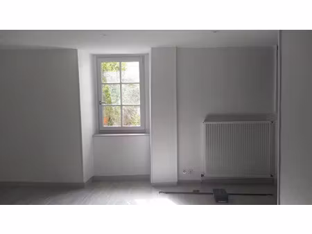 location appartement 3 pièces 62.15 m² à tulle (19000)  435 €