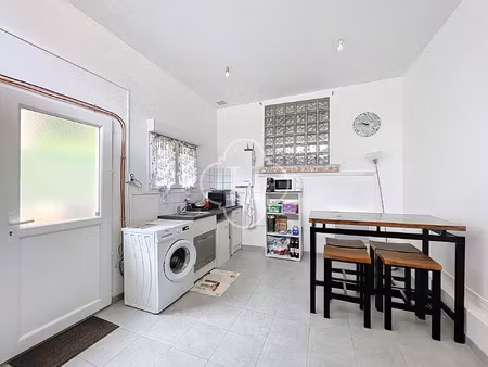 chatou - studio meublé 27 m²