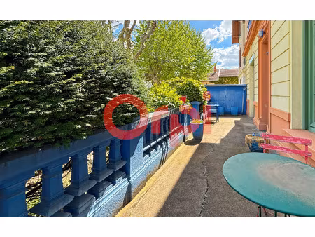 maison lyon 8 166 m² t-6 à vendre  1 250 000 €