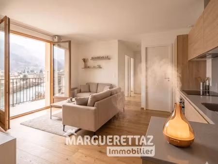 le confort moderne avec vue sur les alpes