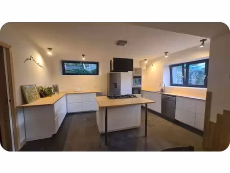 location meublée appartement 5 pièces 145 m² à chatillon-sur-cluses (74300)  1 915 €