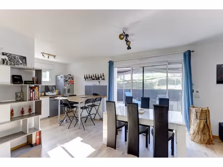 maison neuve de plain-pied (2024) saint-genès-champanelle