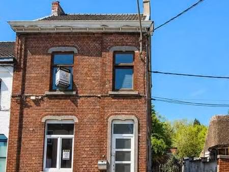 opportunité à saisir : maison 3 façades avec garage et grand