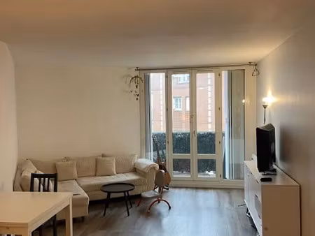 location appartement 3 pièces 64 m² à montigny-le-bretonneux (78180)  1 241 €