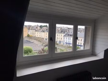 location hyper centre