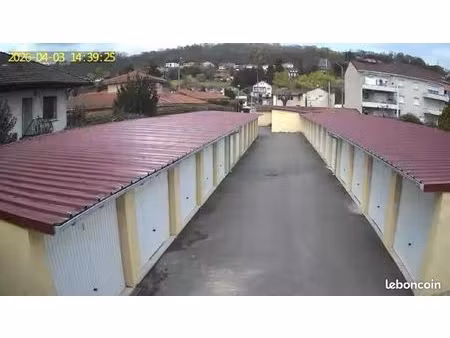 garage /box
