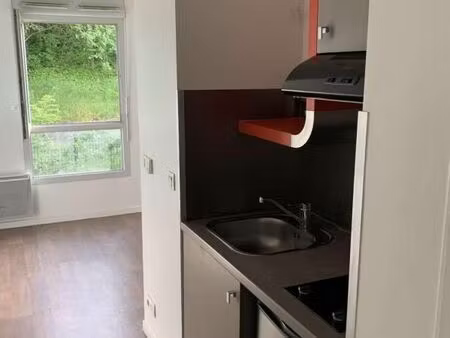 studio 1 pièce 20 m²