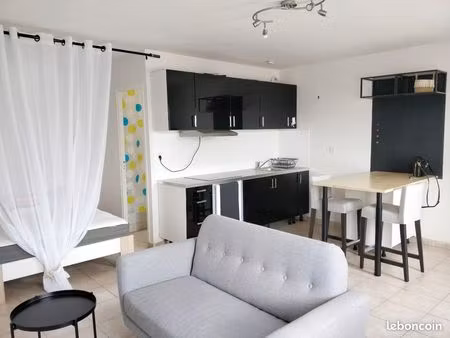 studio meublé 720/mois