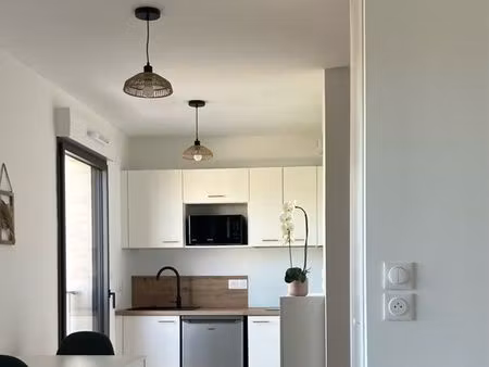 studio meublé 29 m² – pessac centre  résidence de standing sécurisée