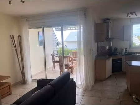 à louer : charmant t2 à saint-gilles montroquefeuille