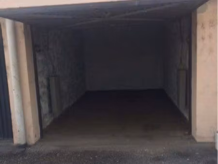 particulier loue plusieurs garages sur mulhouse et illzach