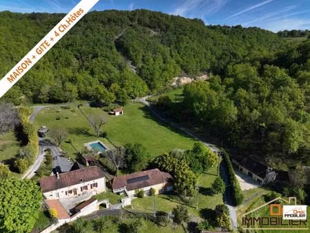 propriété en pierre 336m²  piscine  gîte  chambres d'hôtes et 20 hectares de terrain
