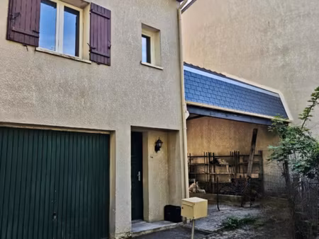 pavillon 3 chambres avec garage proche mairie