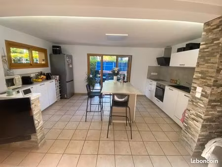 t4 98m2 à vendre