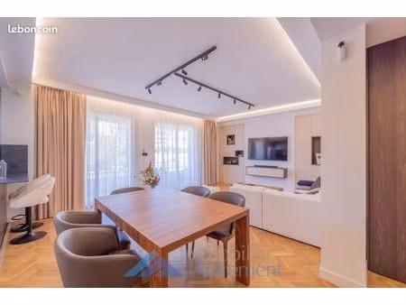 appartement 4 pièces 110 m²