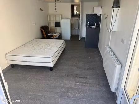 location f1 meublé avec combles aménagés