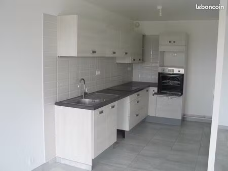 appartement - 4 pièces - 85m²