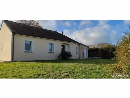 maison à louer notre dame du pé