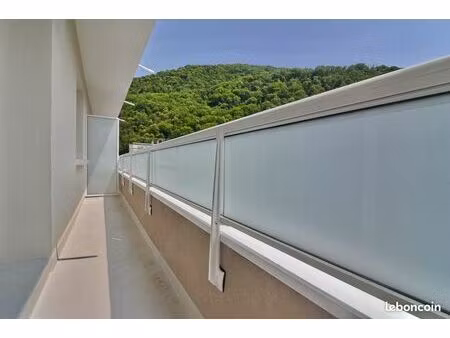 appartement 4 pièces 61 m²