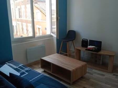 t1 bis centre marmande 24m2