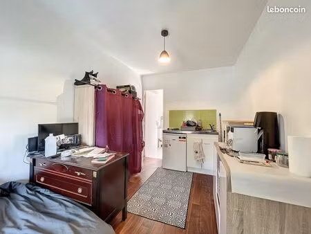 studio meublé calme + parking privé sécurisé – idéal étudiant – charges incluses