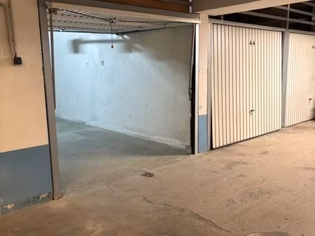 garage a louer centre cannes