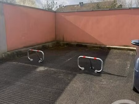 parking 16 m² hettange grande