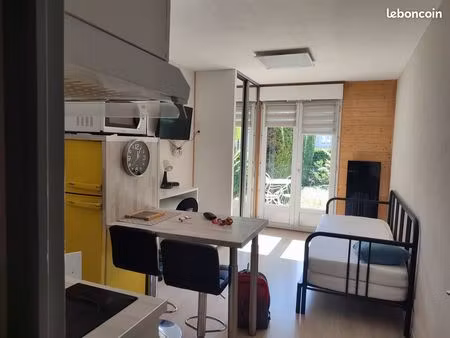 location studio neyron (01700)