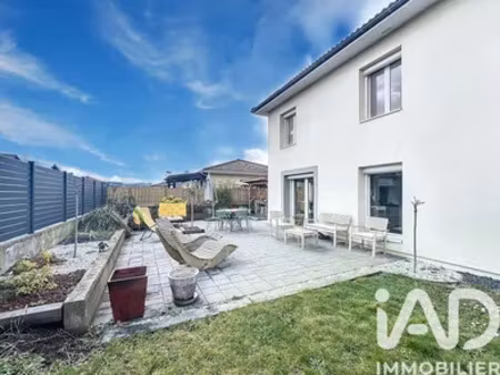maison traditionnelle à chadrac (43770)