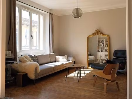 appartement t3 de charme entièrement rénové