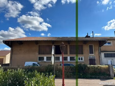 corps de ferme 200 m² à rénover – gros potentiel – berg-sur-moselle