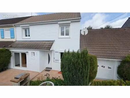 maison familiale 114 m² – 3 chambres - bureau – séjour 39 m² – double garage – houppeville