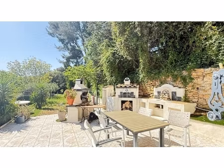 maison ceyreste 100 m2 sur un terrain de 830 m2 avec garage avec dépendances
