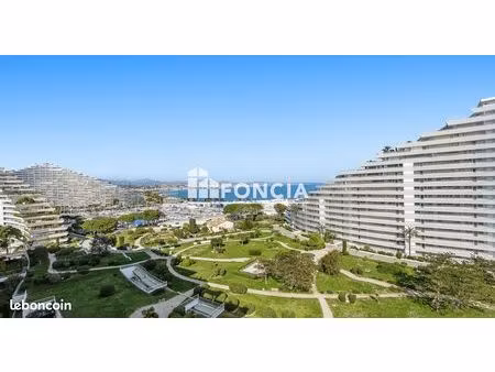 marina baie des anges - 3 pièces de 41.57 - terrasse en angle 360° de 68m2