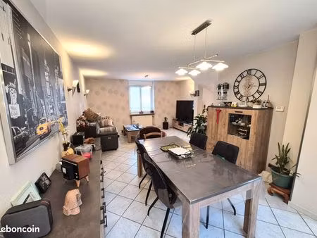 maison de charme – espace  lumière et cadre de vie idéal