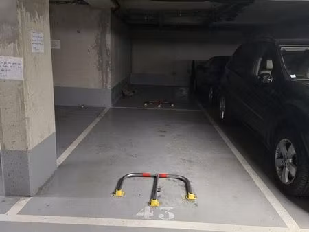 location double parking en enfilade au sous sol d'une résidence sécurisée de 2021 à 500 m 