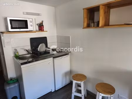 studio 1 pièce 16 m²