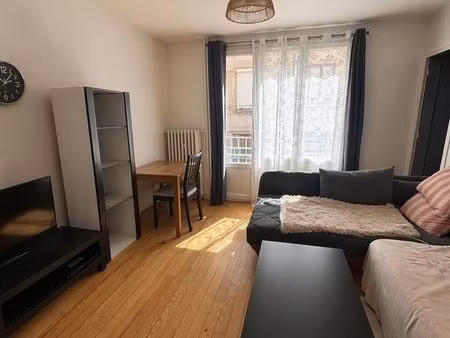 appartement meublé t2 40m²
