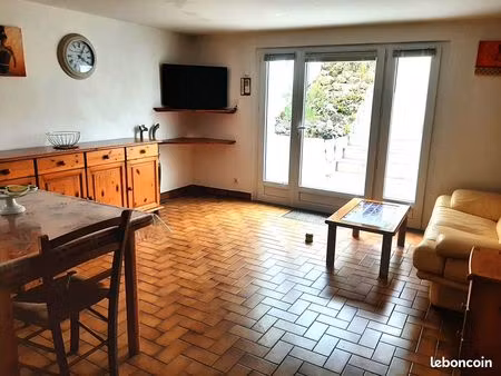 appartement t2 chez l'habitant