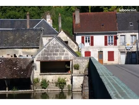 maison 5 pièces avec garage et dépendances