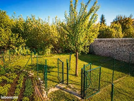 location jardin de détente et de potager