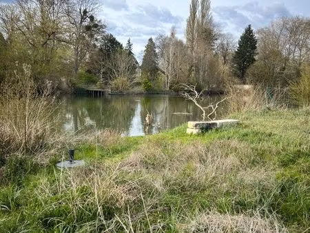 location terrain bord d’eau