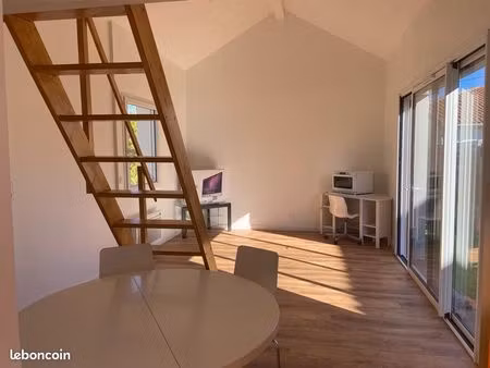 location à l’année t1 centre ville gujan