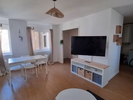 t3 meublé 2 chambres- emplacement recherché- idéal coloc ou famille