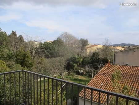 t3 66 m2 expo sud 1076 /mois cc