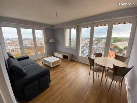 t2 meublé place clemenceau