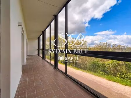 appartement t3 de prestige - lauzerte