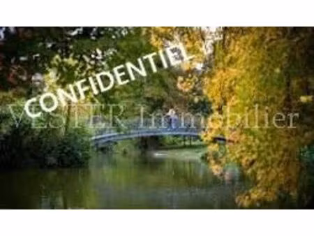 superbe maison en pierre jardin public 230m²